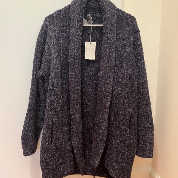 Barefoot Dreams Cozychic Cabin Cable Cardigan Indigo/Deep Sea Blue NWT Medium - Picture 1 of 12